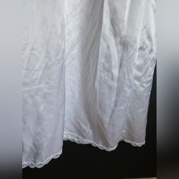 Vintage Miss Dior Ivory Nightgown Robe Lace Trim No Belt Sz S Union MADE IN USA - Picture 11 of 13